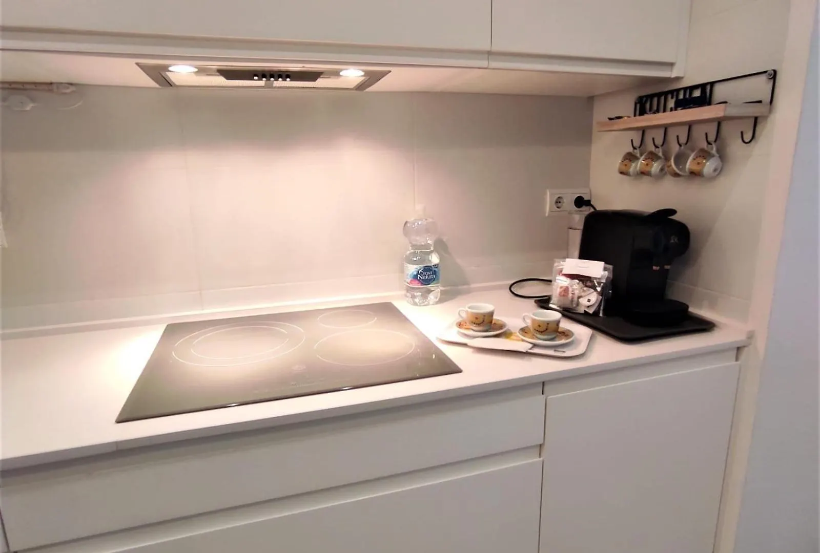 Ampio 2 Camere Al Centro E 15 Minuti Dalla Spiaggia,La Casa Di Ceffo Malaga Apartment